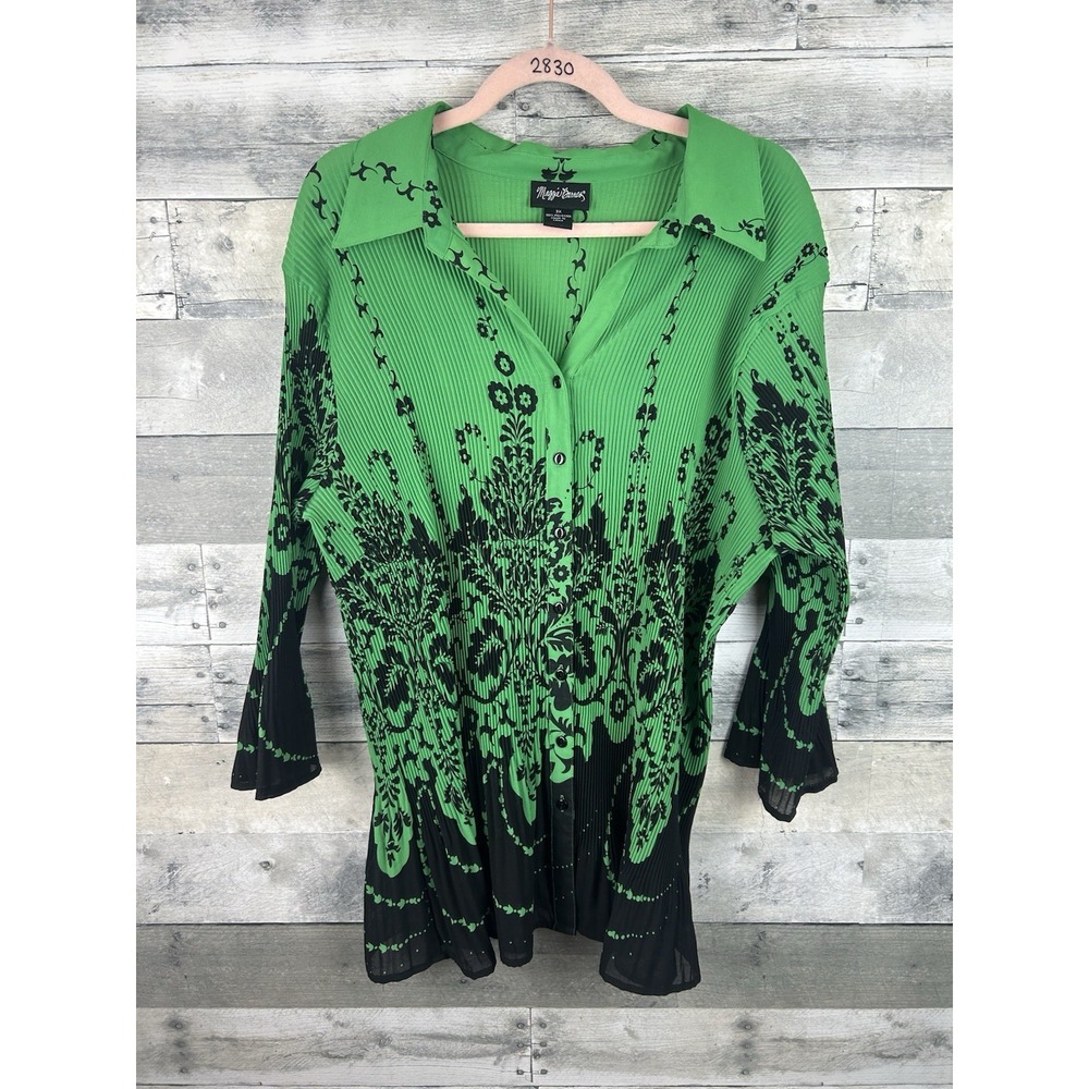 Maggie Barnes 3X Green/Black Paisley Long Sleeve Pleated Crinkly Button Upblouse